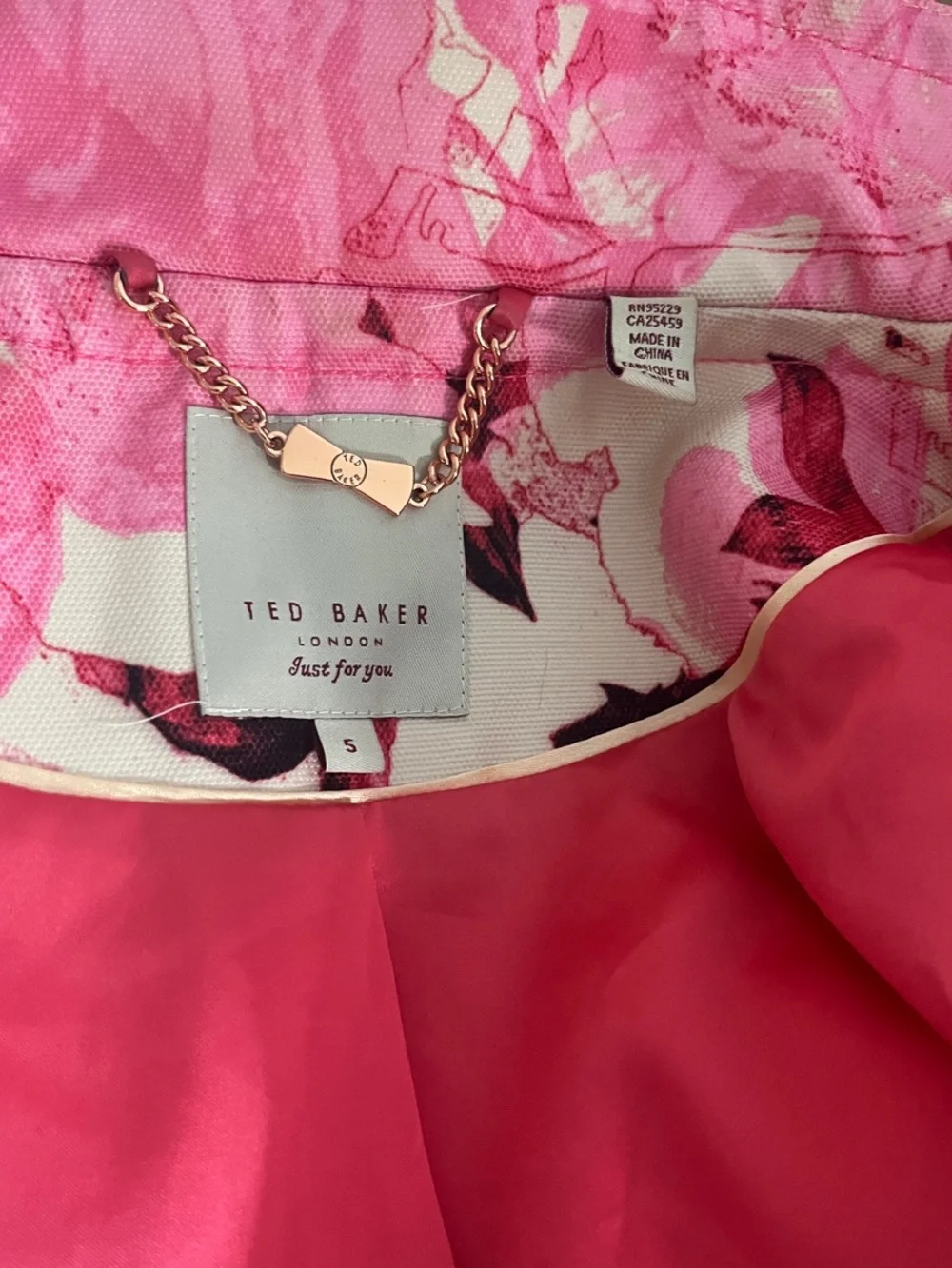 Ted Baker London Vibrant Floral Cropped Blazer Jacket Women’s Size Small